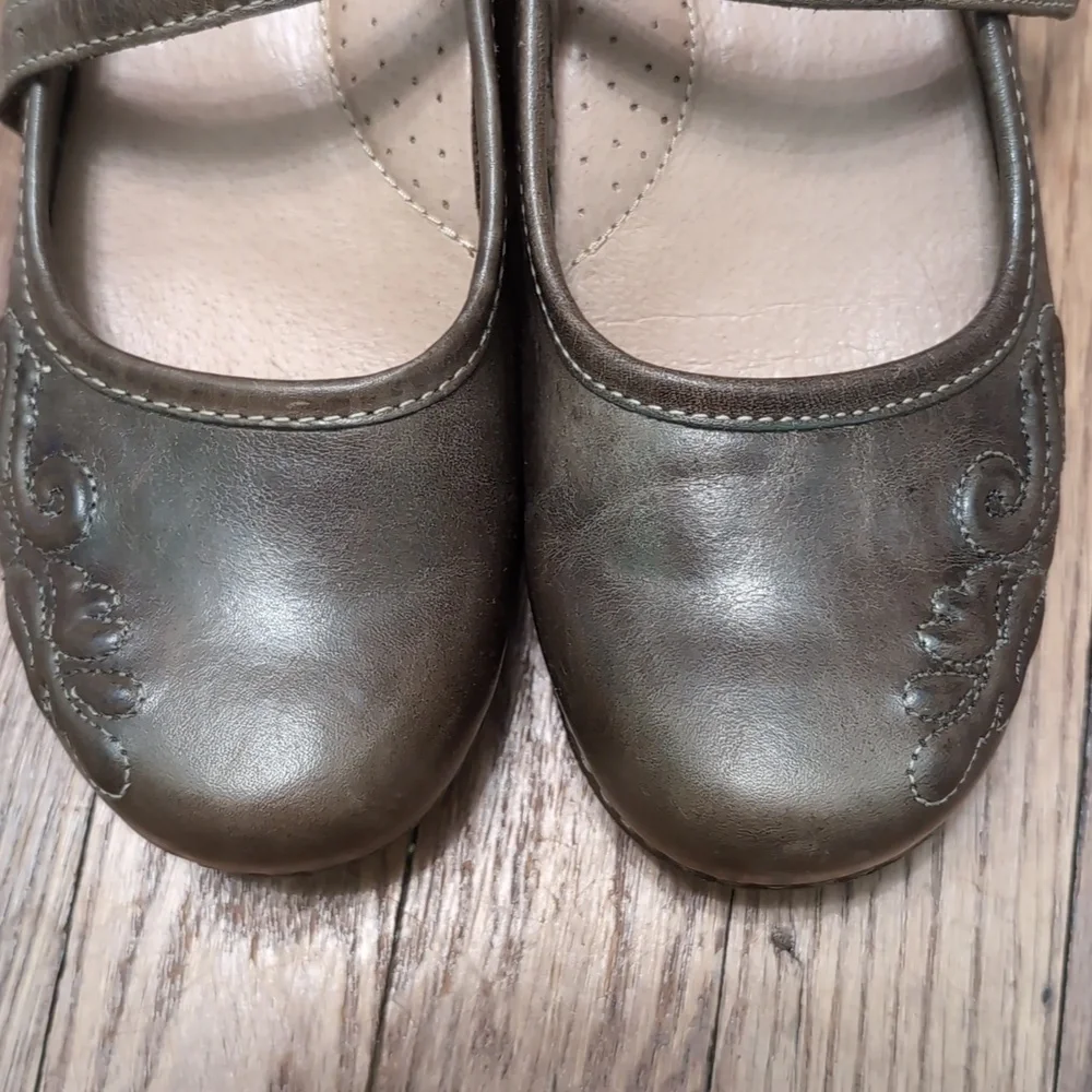 Dansko Leather Mary Janes - Picture 3 of 8